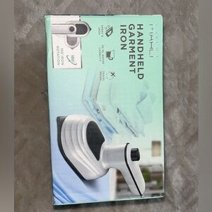 MAHLI Handheld Garment Iron